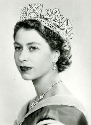 queen elizabeth younger pictures. Shortly after Queen Elizabeth